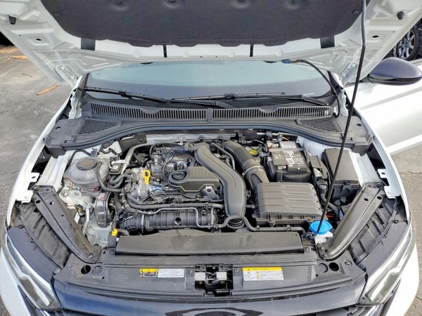 2024 VOLKSWAGEN JETTA