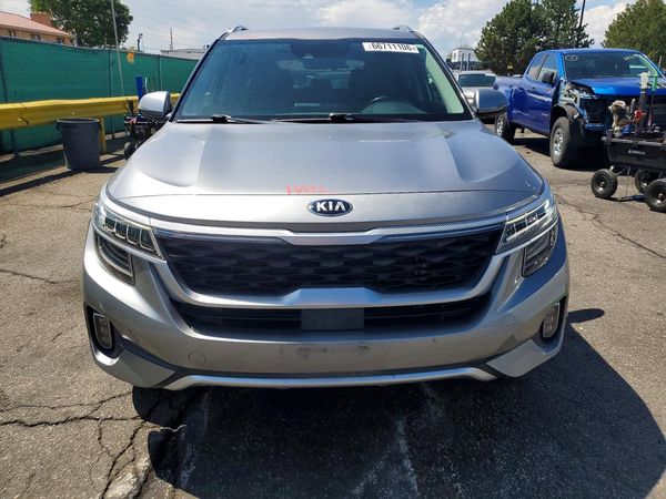 2021 KIA SELTOS SX
