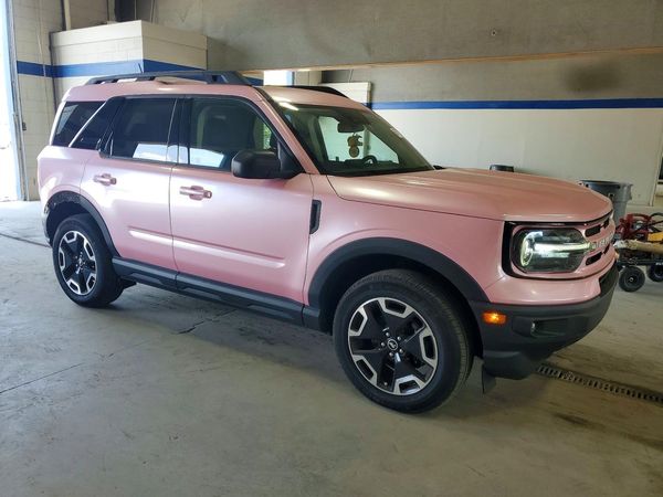 2024 FORD BRONCO SPORT Outer Banks — Passenger 3/4