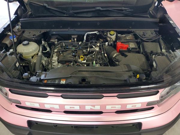 2024 FORD BRONCO SPORT Outer Banks — Engine bay