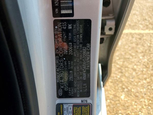 2017 KIA FORTE5 LX
