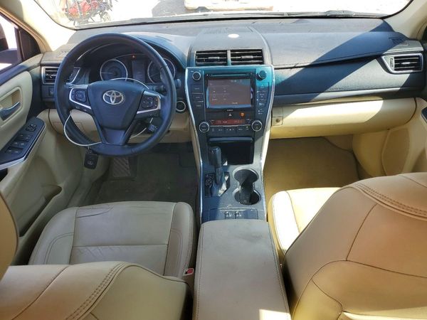 2016 TOYOTA CAMRY