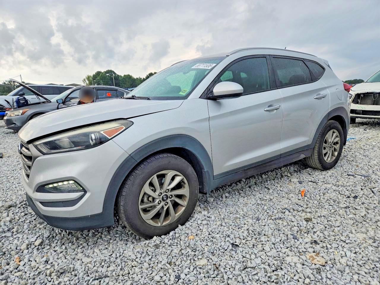 2016 HYUNDAI TUCSON