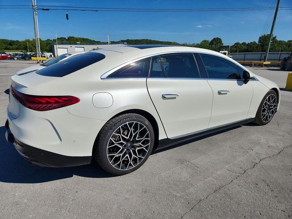 2022 MERCEDES-BENZ EQS SEDAN
