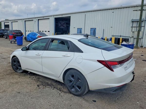 2021 HYUNDAI ELANTRA SEL w/ Convenience Pkg