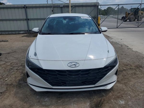 2021 HYUNDAI ELANTRA SEL w/ Convenience Pkg