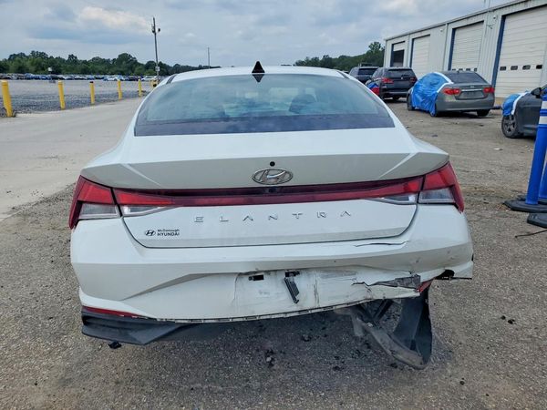 2021 HYUNDAI ELANTRA SEL w/ Convenience Pkg