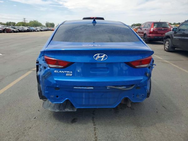 2017 HYUNDAI ELANTRA SE Base