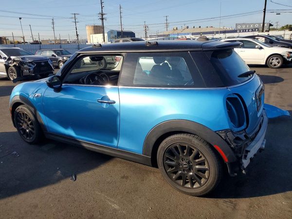 2019 MINI COOPER