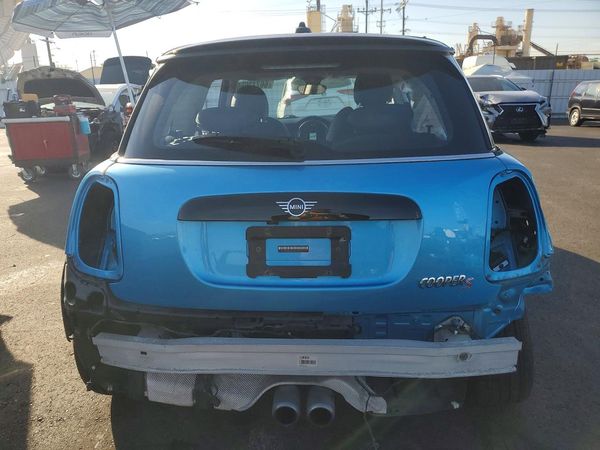 2019 MINI COOPER