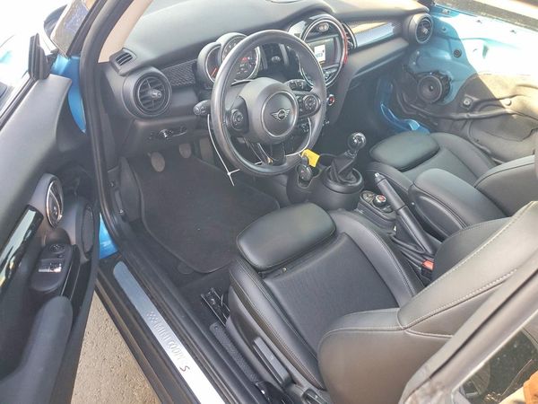 2019 MINI COOPER