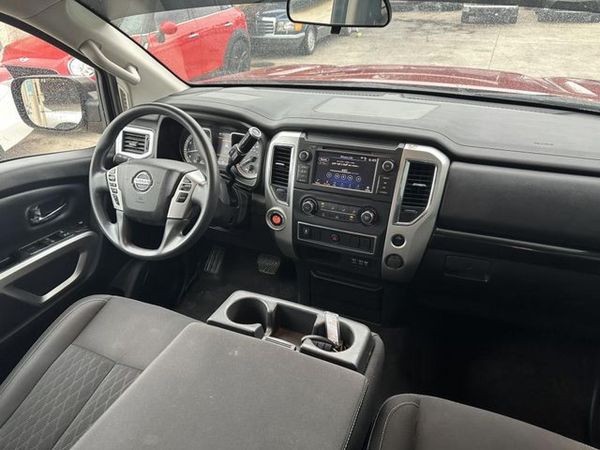 2019 NISSAN TITAN