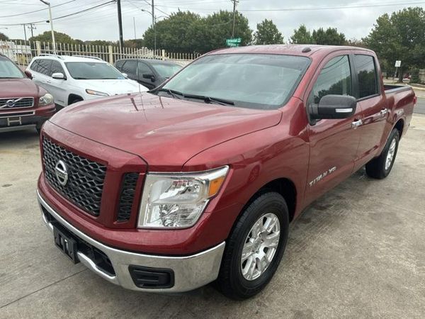 2019 NISSAN TITAN