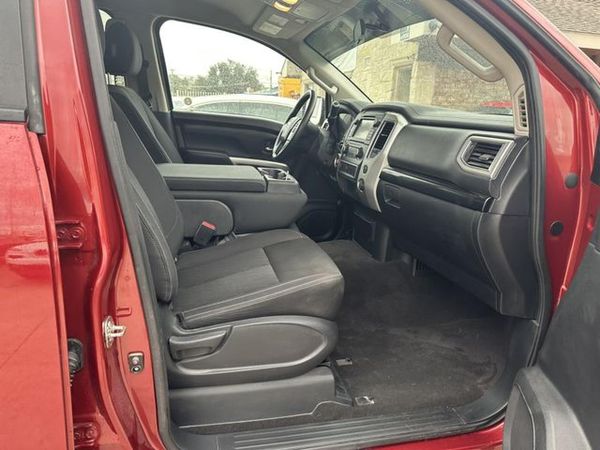 2019 NISSAN TITAN