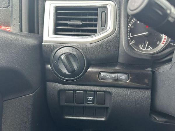 2019 NISSAN TITAN