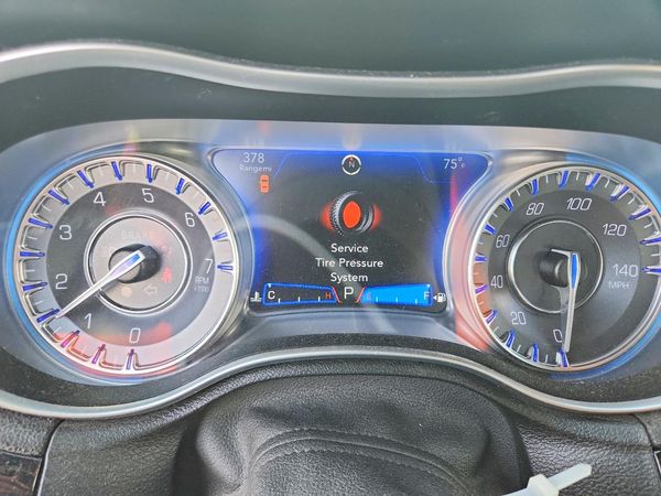 2021 CHRYSLER 300