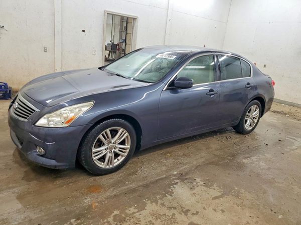 2012 INFINITI G37