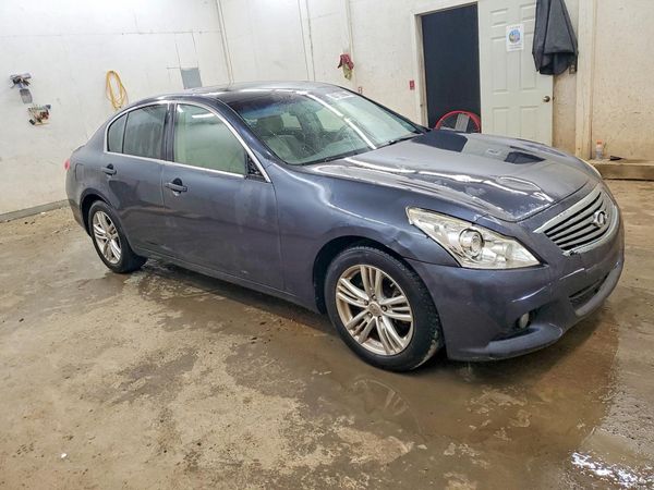 2012 INFINITI G37