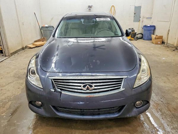 2012 INFINITI G37