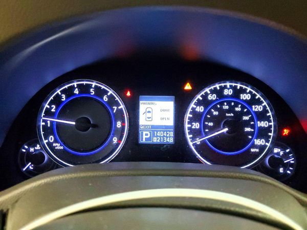 2012 INFINITI G37