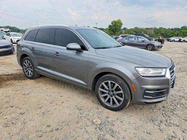 2017 AUDI Q7 quattro Premium