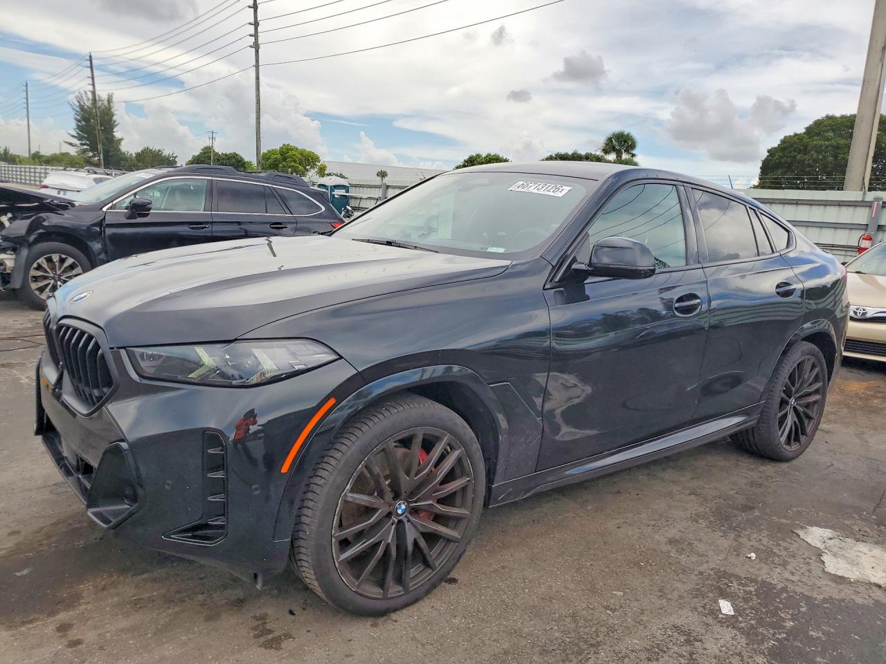 2025 BMW X6
