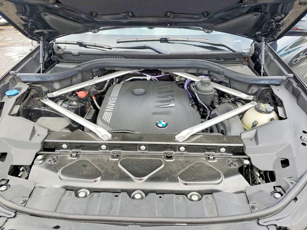 2025 BMW X6