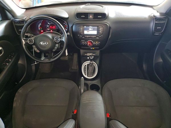 2017 KIA SOUL