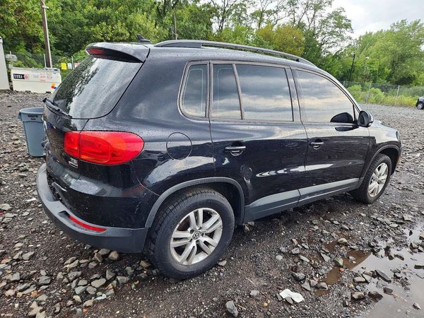 2017 VOLKSWAGEN TIGUAN