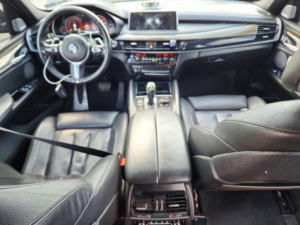 2015 BMW X6 xDrive50i