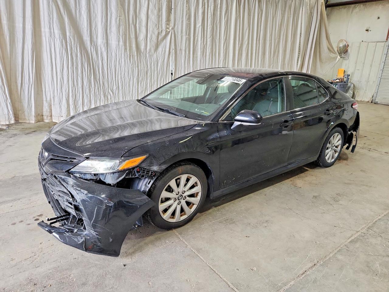 2018 TOYOTA CAMRY