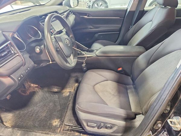 2018 TOYOTA CAMRY