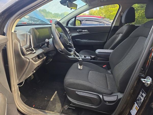 2023 KIA SPORTAGE LX — DENT