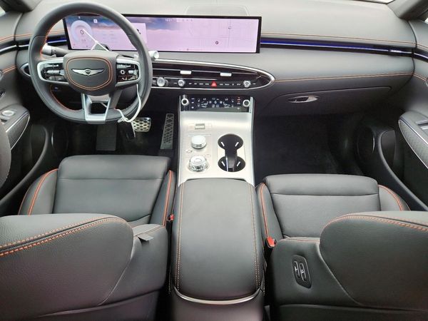 2026 GENESIS GV70