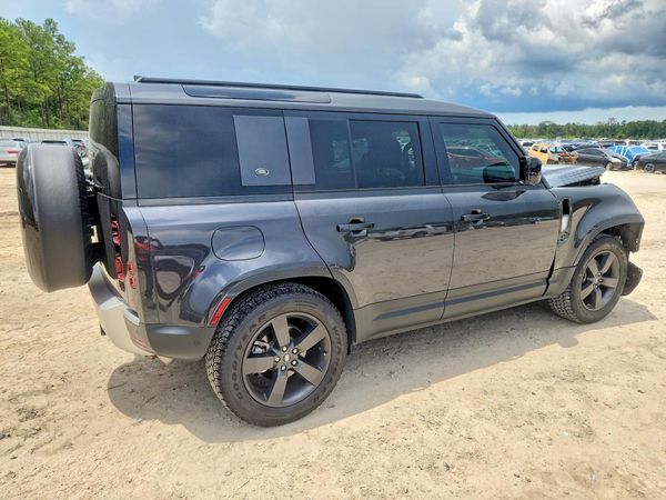 2024 LAND ROVER DEFENDER