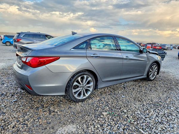 2014 HYUNDAI SONATA