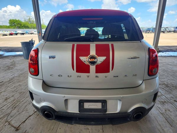 2016 MINI COOPER