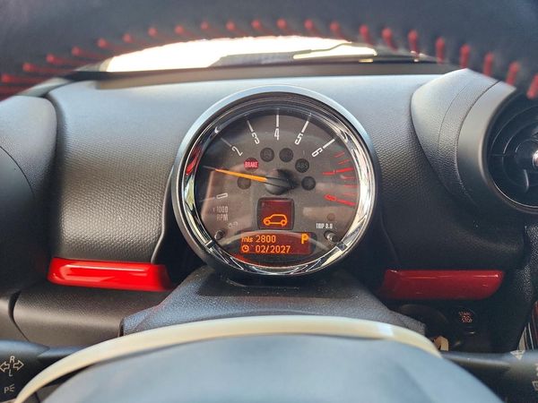 2016 MINI COOPER