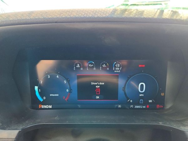 2025 FORD F150 XLT