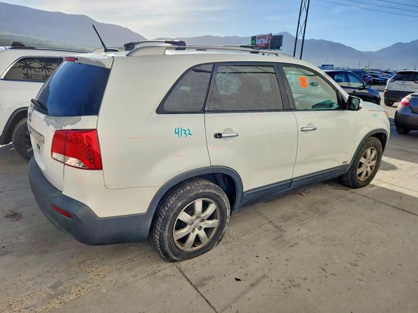 2012 KIA SORENTO GL(Middle-low grade)