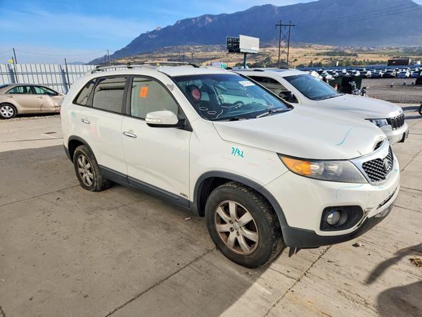 2012 KIA SORENTO GL(Middle-low grade)