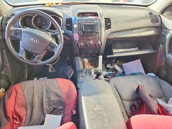 2012 KIA SORENTO GL(Middle-low grade)