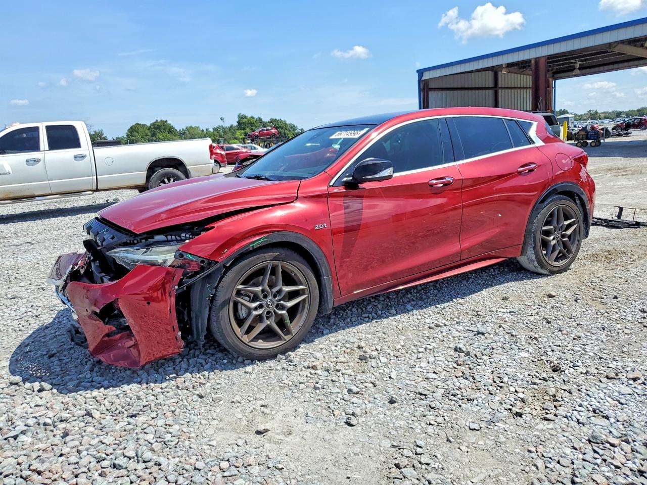 2018 INFINITI QX30