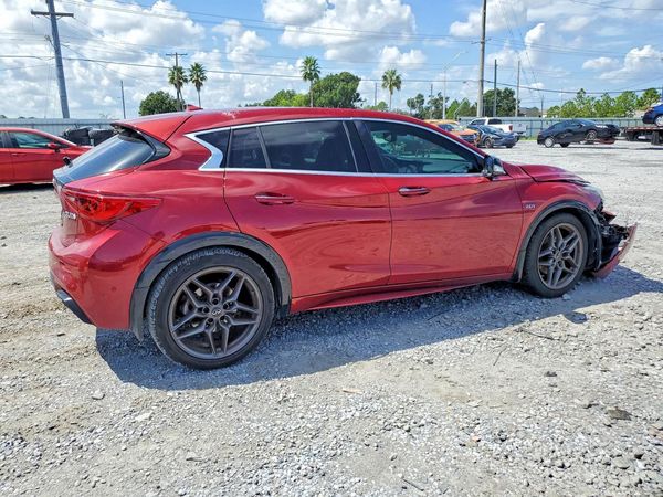 2018 INFINITI QX30