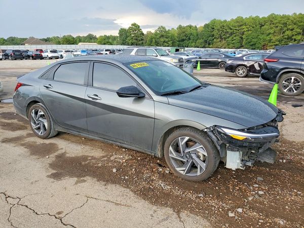 2025 HYUNDAI ELANTRA