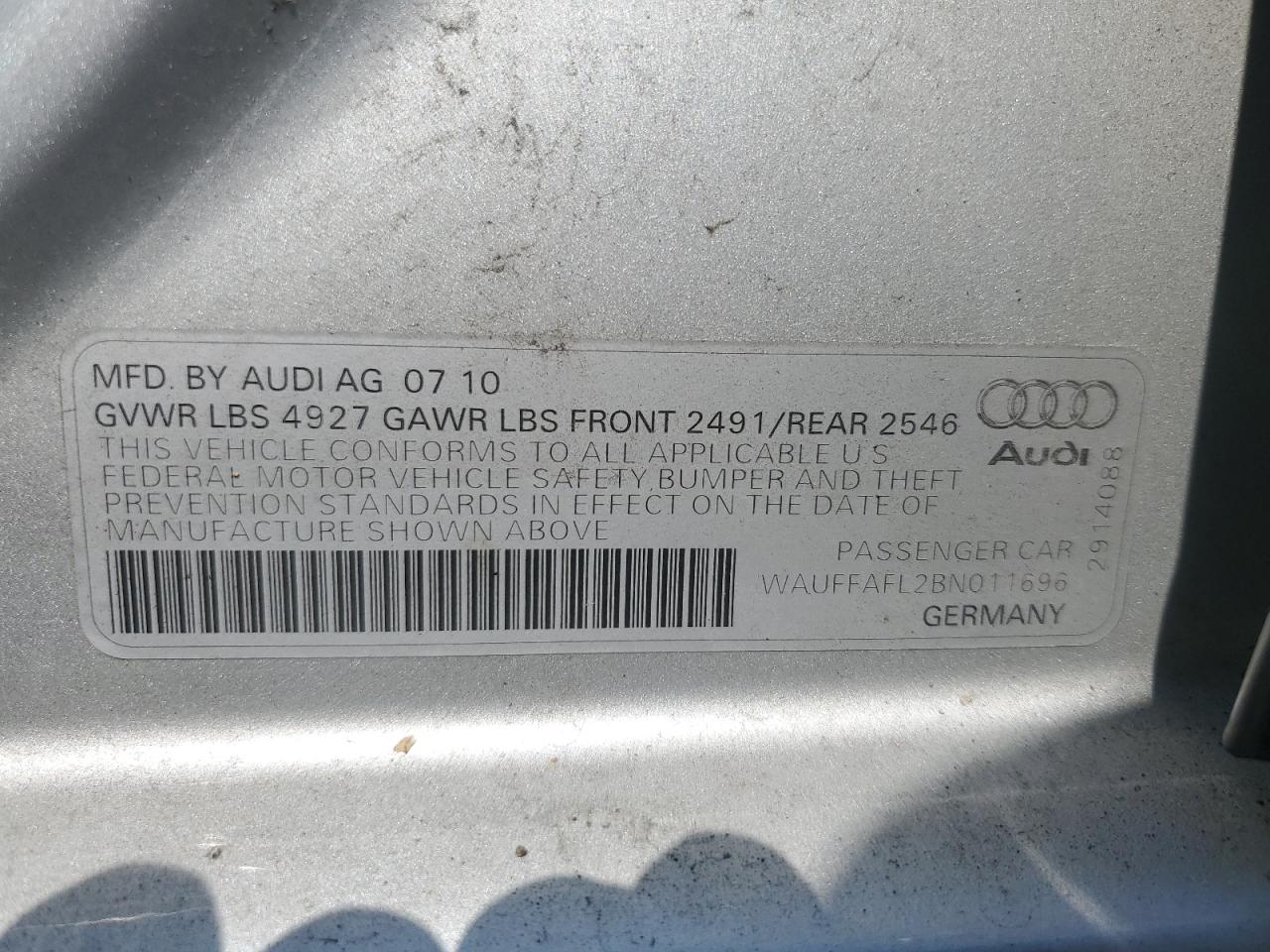 2011 AUDI A4 quattro Premium Plus