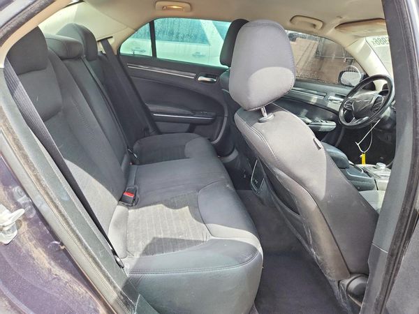 2018 CHRYSLER 300