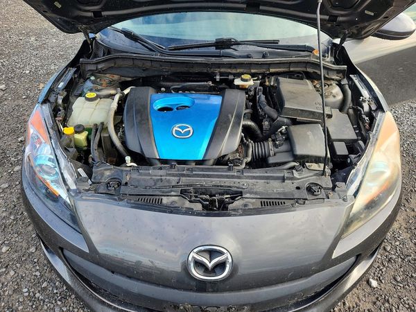 2012 MAZDA 3 Touring/GS
