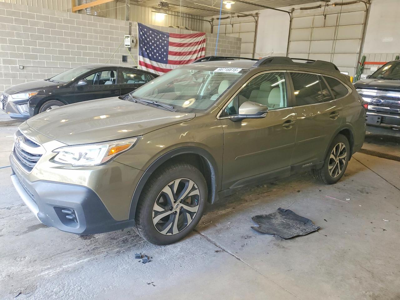 2022 SUBARU OUTBACK