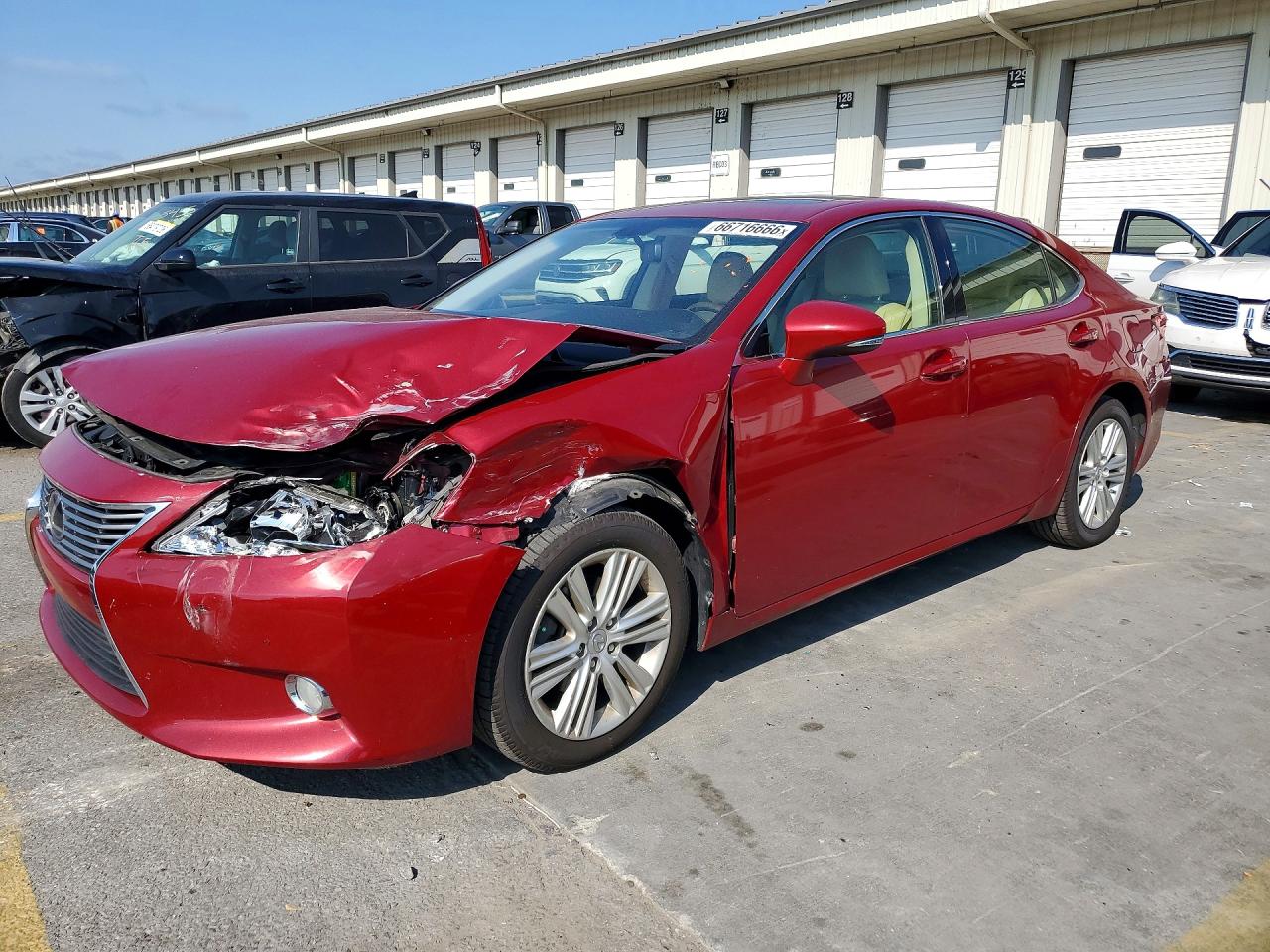 2013 LEXUS ES